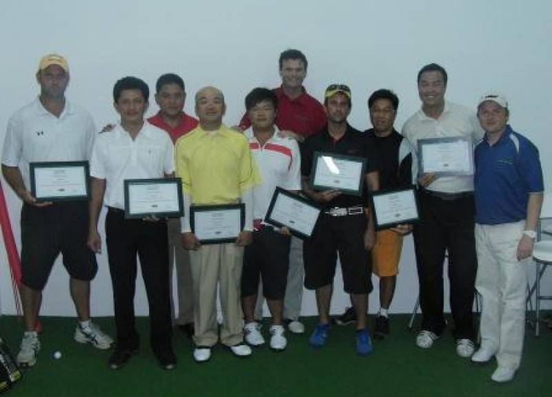 Phil Kenyon (far right) and Shat Smart (back centre) with the Level One particpants