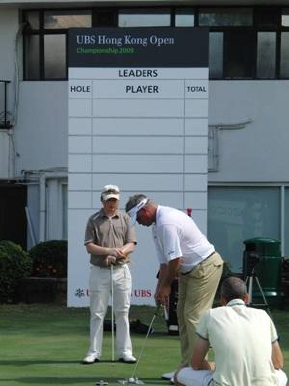 Phil Kenyon with Darren Clarke at last years Hong Kong Open   